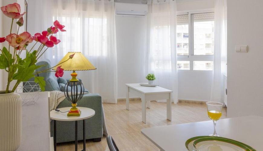 M&R Trini Beach, Parking Privado Τορεβιέχα Εξωτερικό φωτογραφία